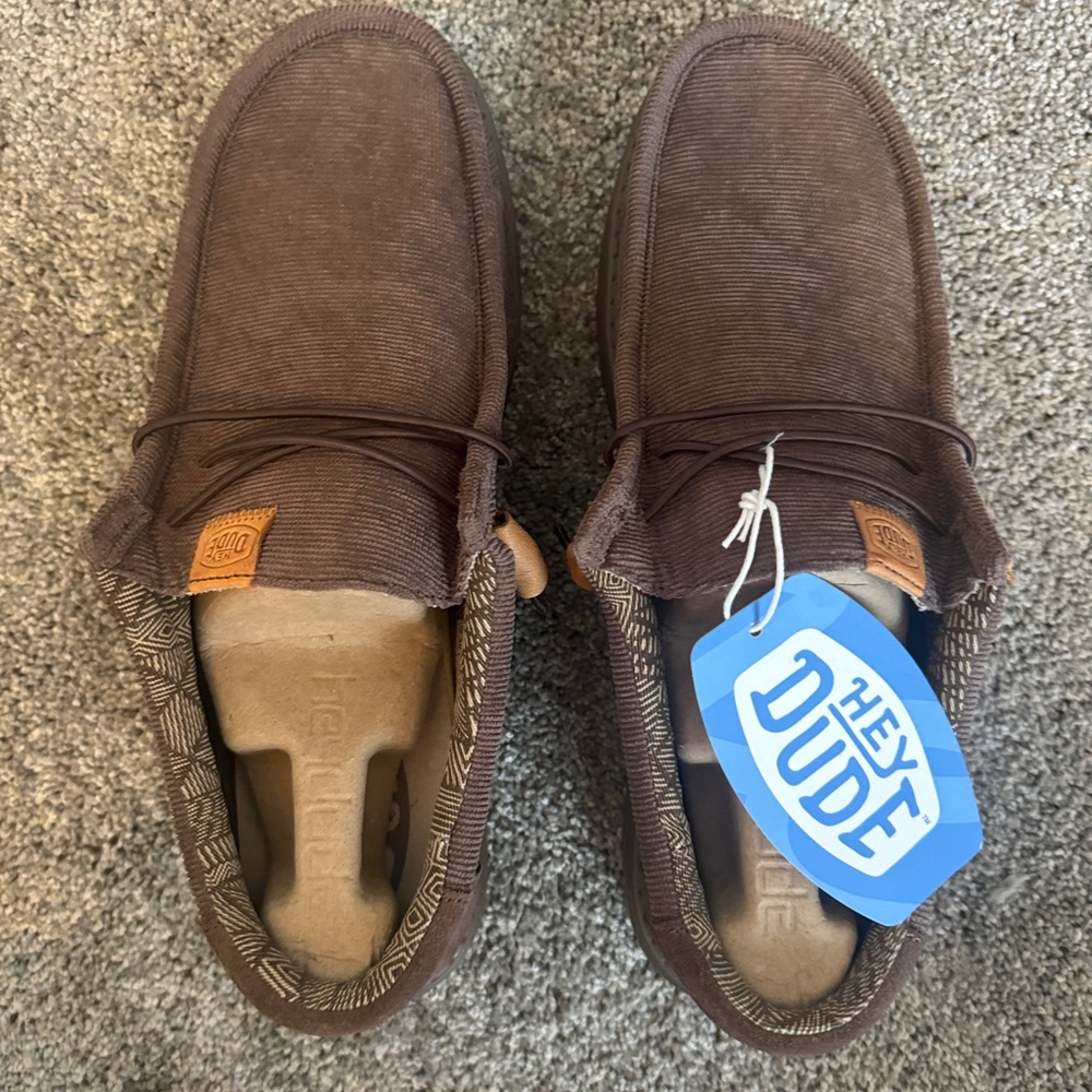 Hey Dudes Corduroy
Men size 12